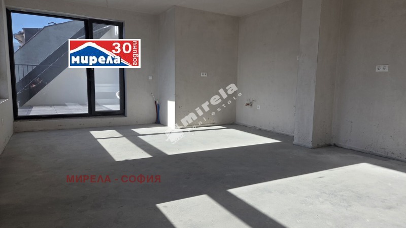 Продава 4-СТАЕН, гр. София, Център, снимка 2 - Апартаменти - 51536192