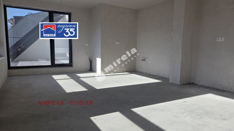 Продава 4-СТАЕН, гр. София, Център, снимка 3 - Апартаменти - 51536192