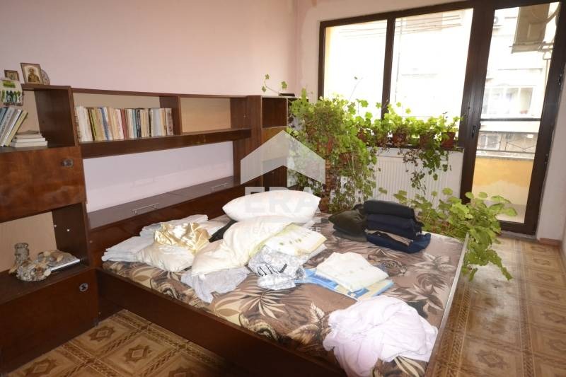 Продава МНОГОСТАЕН, гр. Хасково, Тракийски, снимка 16 - Апартаменти - 53326202