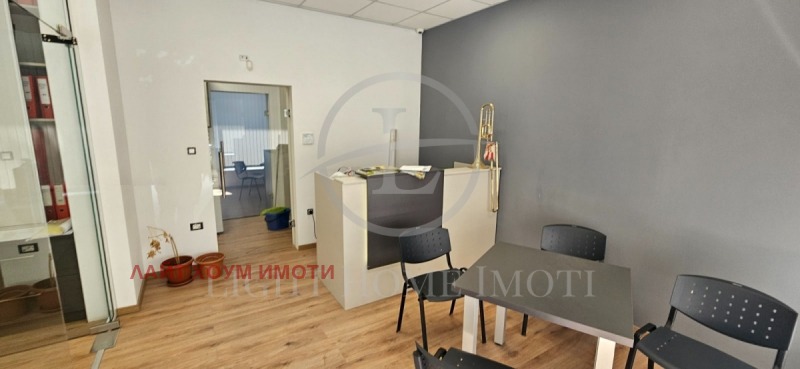 À venda  Escritório Plovdiv , Kiutchuk Parij , 96 m² | 25491167