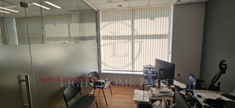 À venda  Escritório Plovdiv , Kiutchuk Parij , 96 m² | 25491167 - imagem [2]