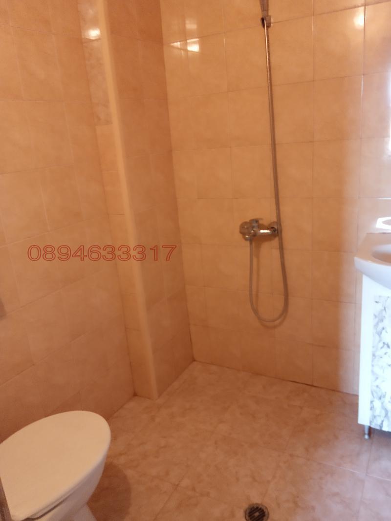 Продава КЪЩА, гр. Русе, Басарбово, снимка 14 - Къщи - 52769882