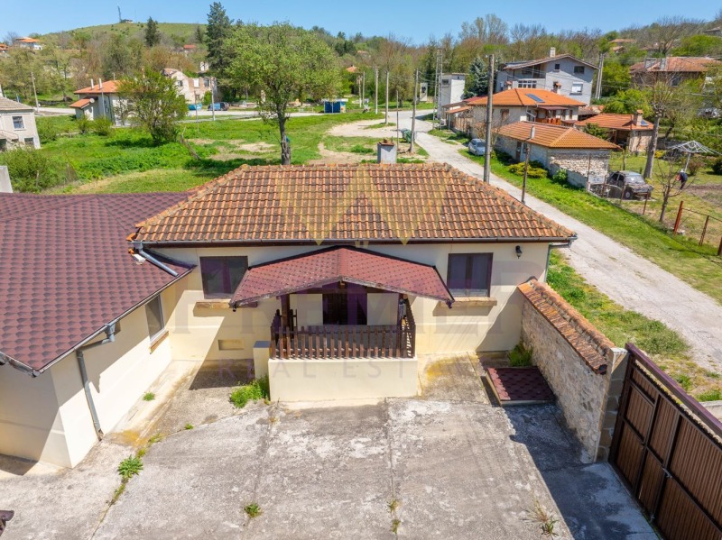 Na prodej  Dům oblast Varna , Botevo , 180 m2 | 19698001 - obraz [15]