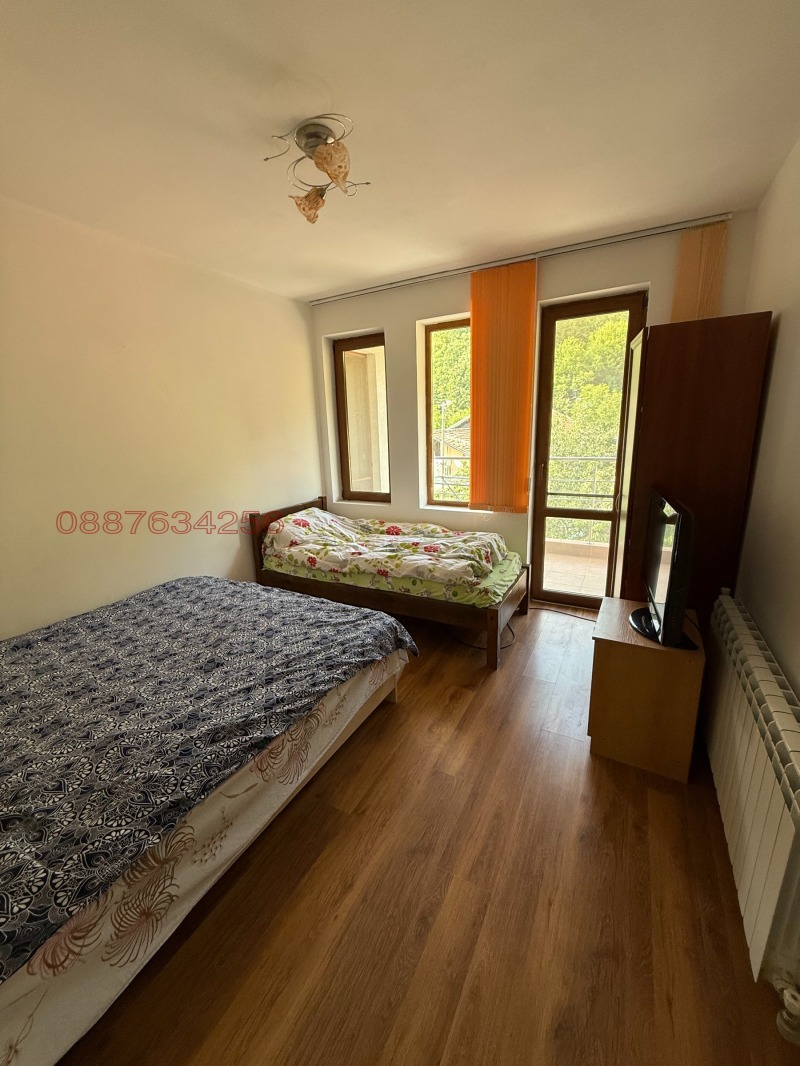 Продава КЪЩА, с. Чифлик, област Ловеч, снимка 10 - Къщи - 52782643