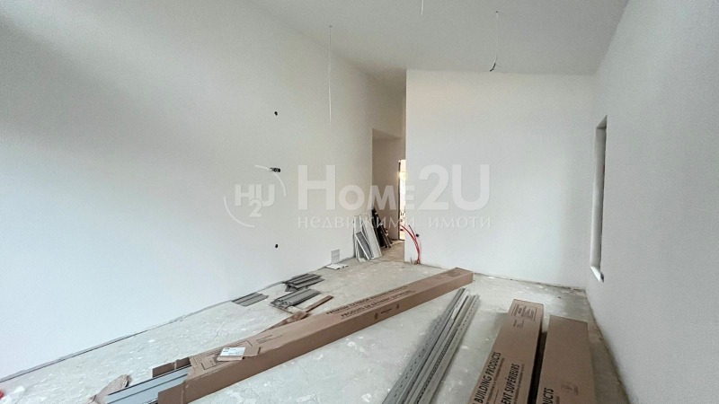 Продава КЪЩА, гр. Варна, м-т Добрева чешма, снимка 14 - Къщи - 52469706