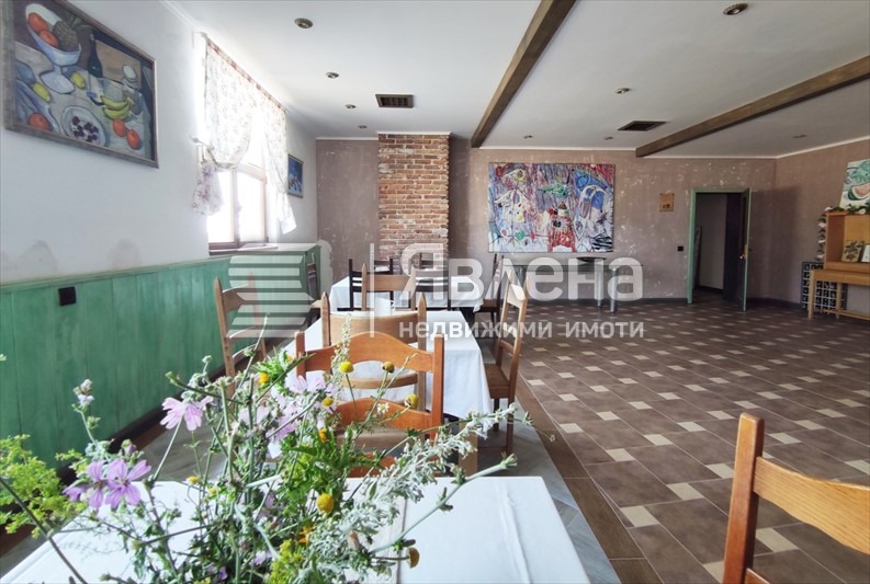 Продава ХОТЕЛ, с. Емона, област Бургас, снимка 14 - Хотели - 52448500