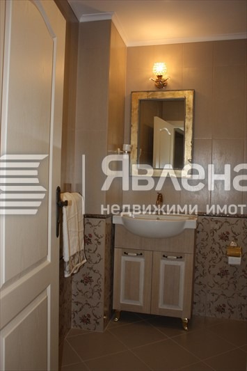 Продава ХОТЕЛ, с. Емона, област Бургас, снимка 13 - Хотели - 52448500