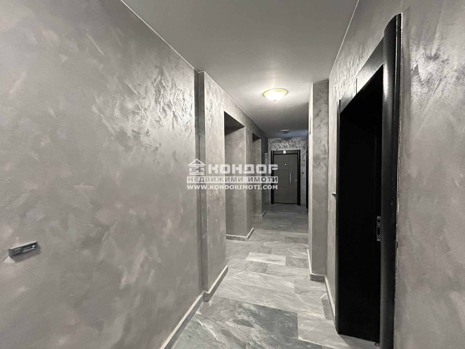 Продава 3-СТАЕН, гр. Пловдив, Кършияка, снимка 2 - Апартаменти - 47687052