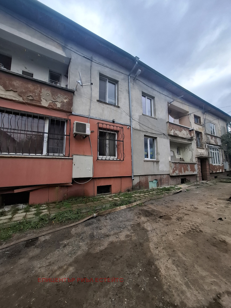 Продава  2-стаен град Перник , Христо Ботев , 50 кв.м | 41657317 - изображение [10]
