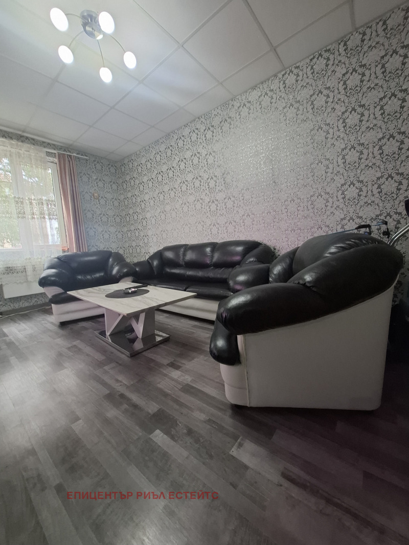 Продава  2-стаен град Перник , Христо Ботев , 50 кв.м | 41657317 - изображение [4]