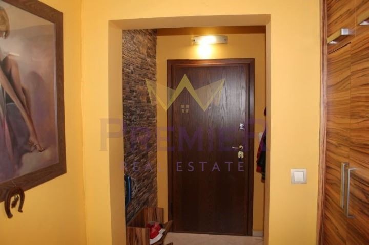 Продава 3-СТАЕН, гр. София, Люлин 8, снимка 11 - Апартаменти - 52990150