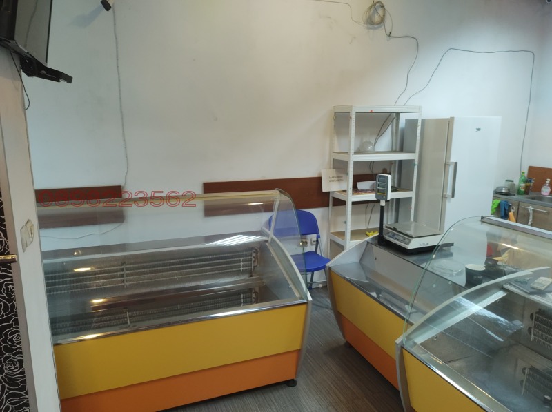 Продава МАГАЗИН, гр. Пловдив, Център, снимка 16 - Магазини - 53313068