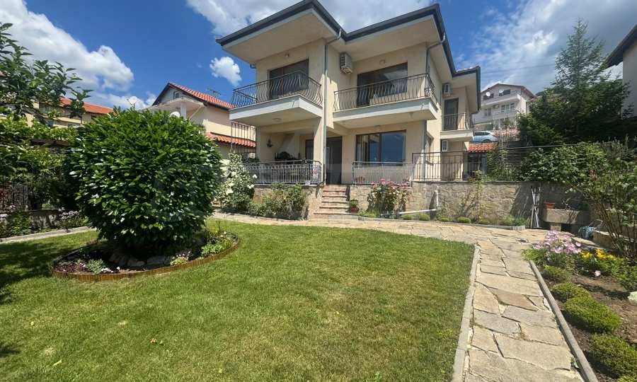 Продава КЪЩА, гр. Свети Влас, област Бургас, снимка 2 - Къщи - 54931871