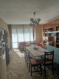 Продава 4-СТАЕН, гр. Добрич, Център, снимка 1
