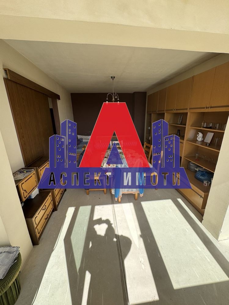 For Sale  1 bedroom Plovdiv , Yuzhen , 47 sq.m | 21387799 - image [2]