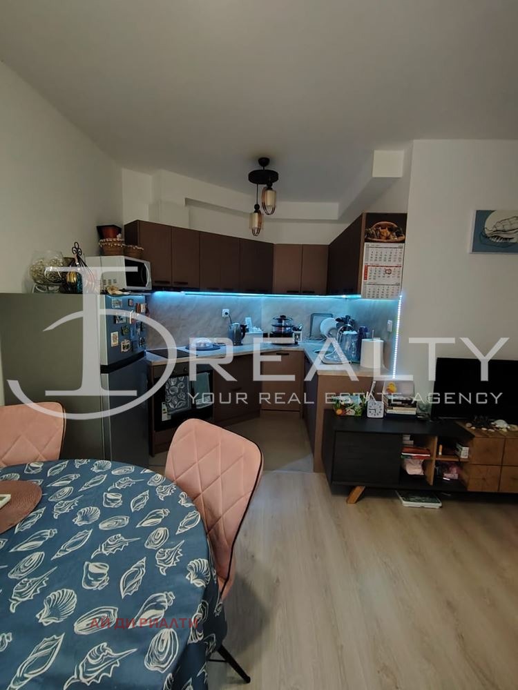 Продава 2-СТАЕН, гр. Поморие, област Бургас, снимка 3 - Апартаменти - 55717155