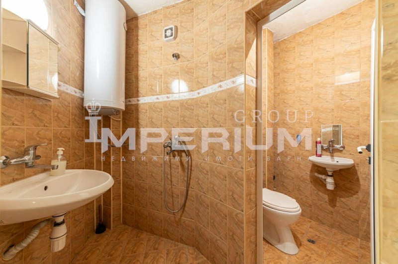 Продава 3-СТАЕН, гр. Варна, Лятно кино Тракия, снимка 12 - Апартаменти - 53148768