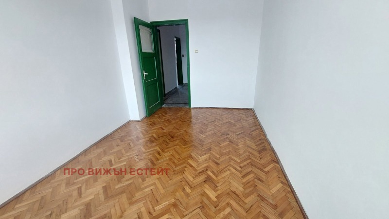 Myytävänä  2 makuuhuonetta Varna , Tsentar , 103 neliömetriä | 94731292 - kuva [9]
