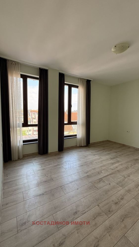 Eladó  3+ hálószoba Plovdiv , Karsijaka , 192 négyzetméter | 25954701 - kép [7]