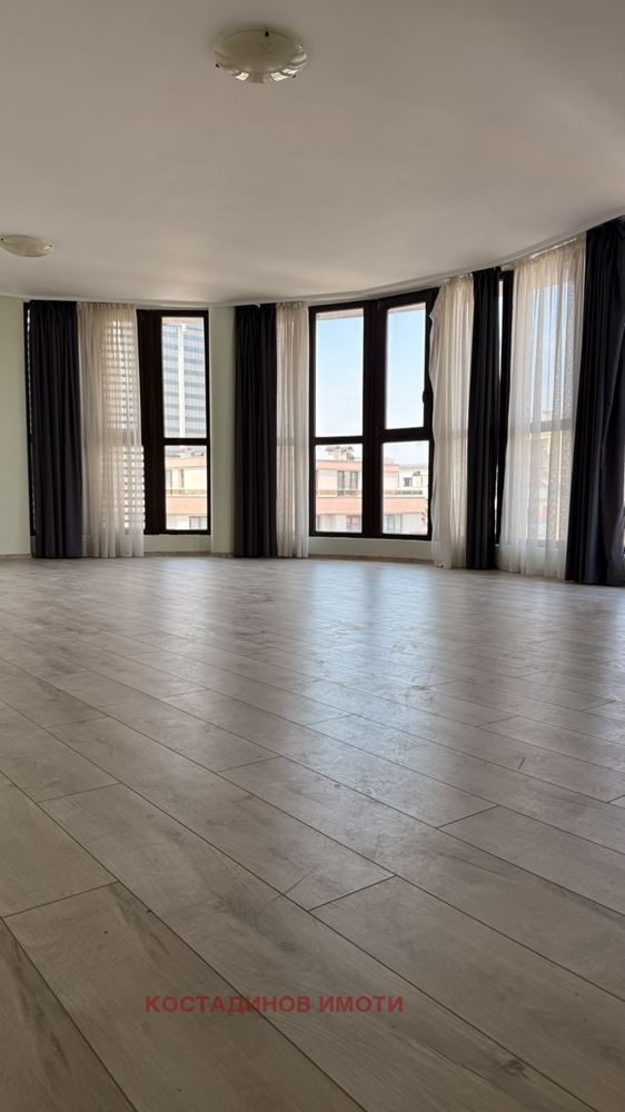 Eladó  3+ hálószoba Plovdiv , Karsijaka , 192 négyzetméter | 25954701 - kép [3]