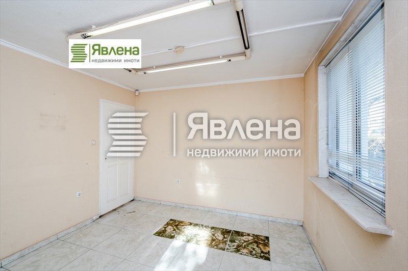 Продава МНОГОСТАЕН, гр. София, Изток, снимка 3 - Aпартаменти - 49263258