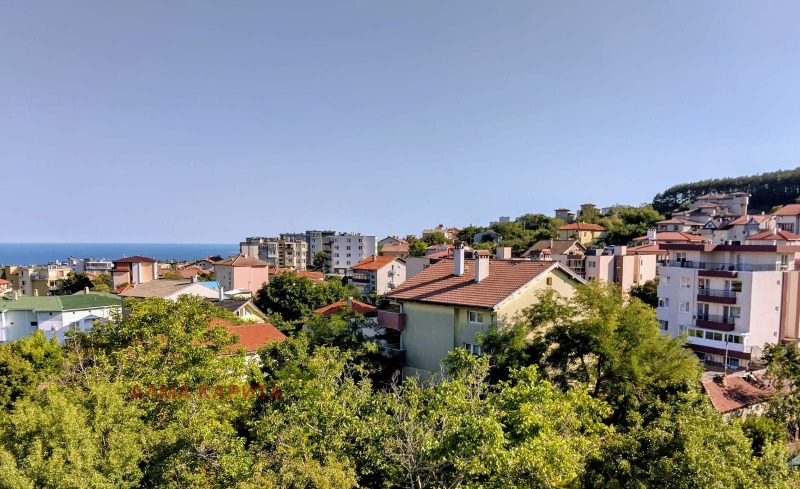 Продава ЕТАЖ ОТ КЪЩА, гр. Варна, Виница