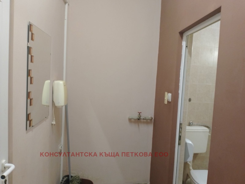 Προς πώληση  Μπαρ; καφετέρια Λοβετσ , Δηκησανα , 183 τ.μ | 43545025 - εικόνα [4]