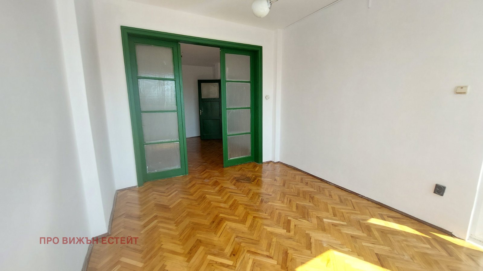 Продава 3-СТАЕН, гр. Варна, Център, снимка 2 - Апартаменти - 51443325
