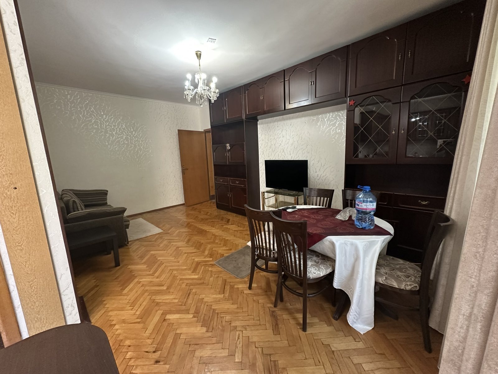 Продава 3-СТАЕН, гр. София, Оборище, снимка 2 - Апартаменти - 55377334