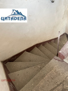 Къща с. Загоре, област Стара Загора 8