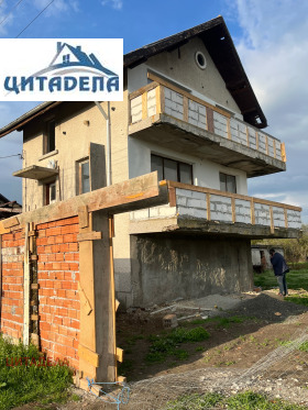 Къща с. Загоре, област Стара Загора 1