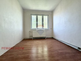 ������� ���� | Imot.bg � ����� ������ 12