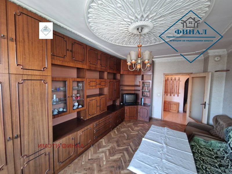 Продава  2-стаен град Шумен , Гривица , 76 кв.м | 22966304