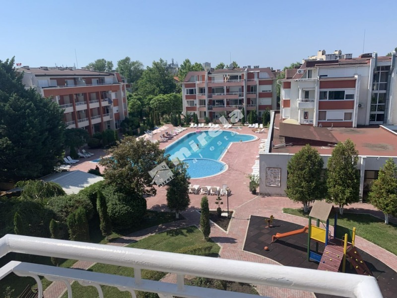 In vendita  2 camere da letto regione Burgas , k.k. Slanchev briag , 128 mq | 89638905