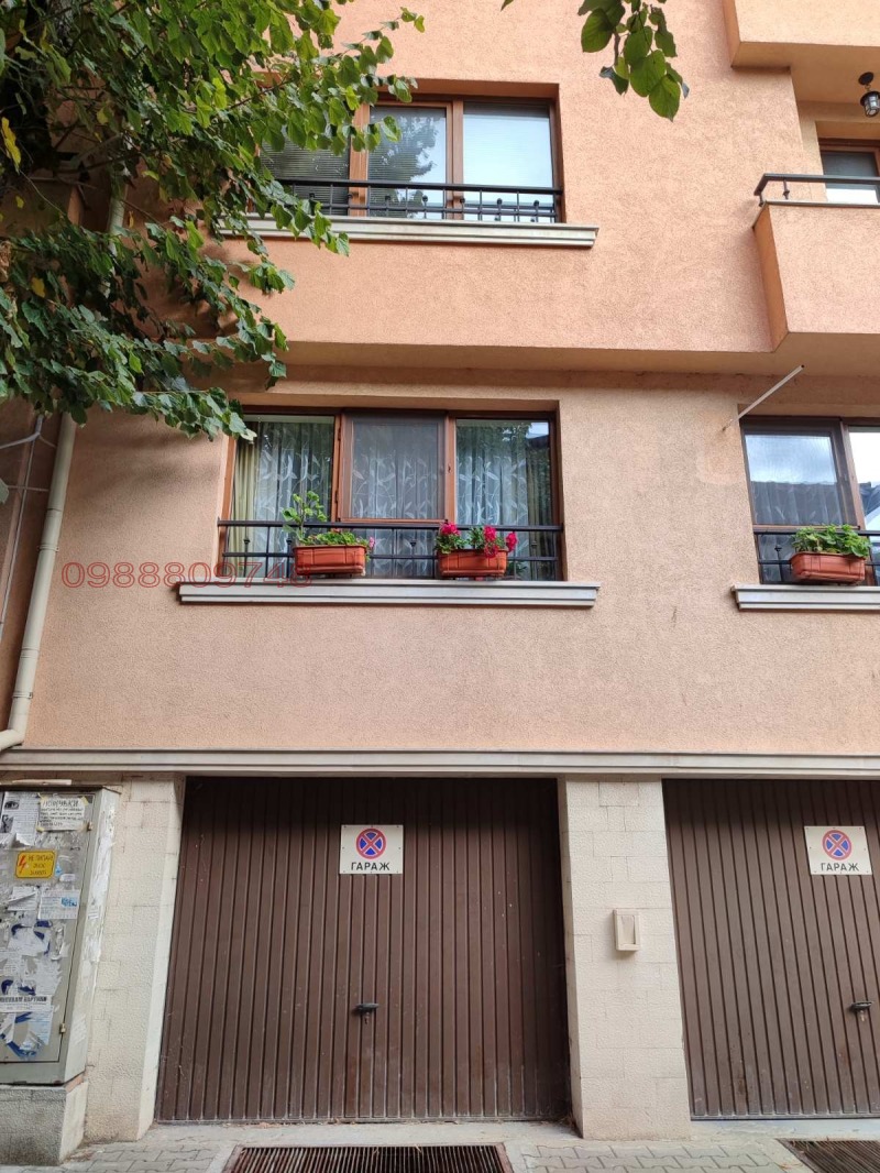 Продава АТЕЛИЕ, ТАВАН, град Варна, Гръцка махала • по договаряне • 86256962 1