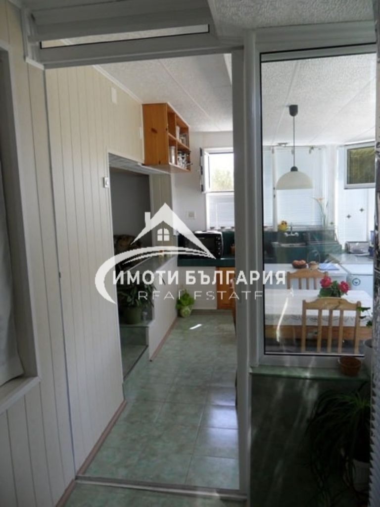 Продава КЪЩА, с. Певците, област Пловдив, снимка 4 - Къщи - 55940303