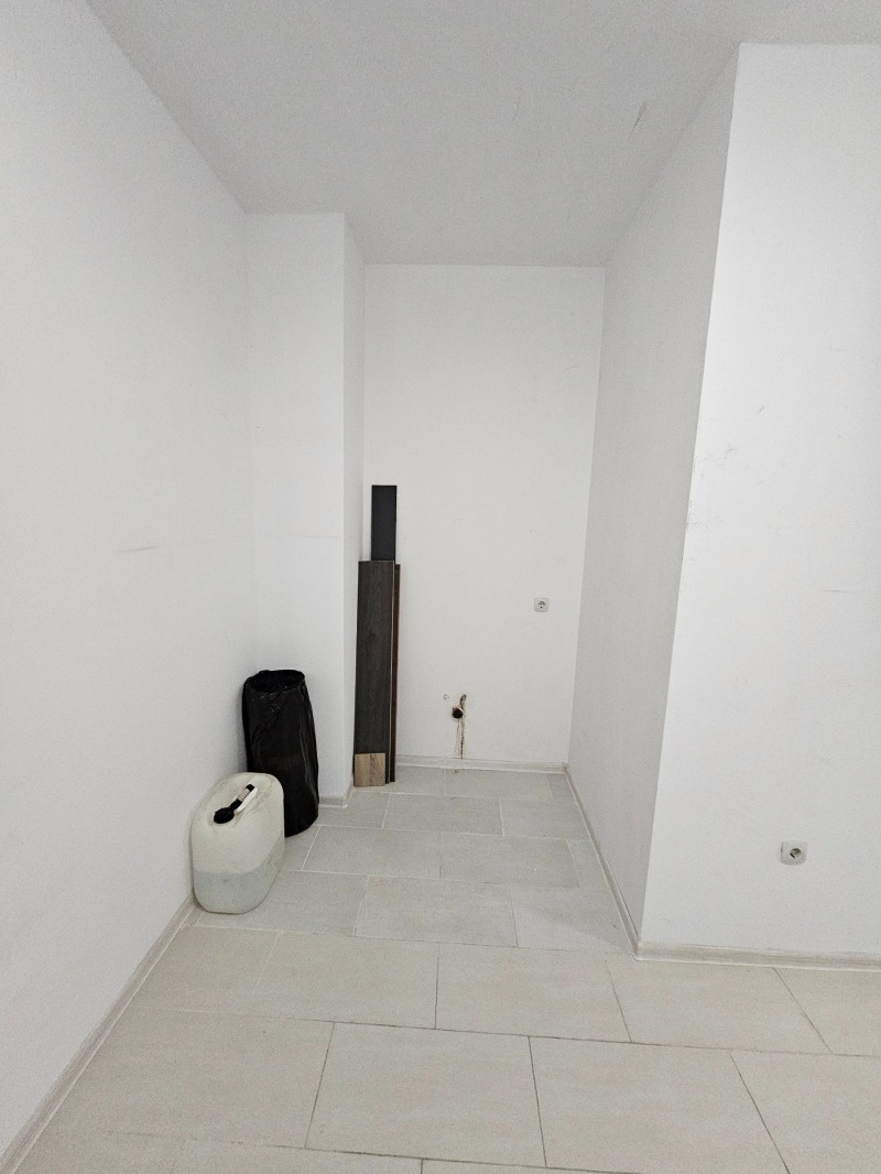 Продава СКЛАД, гр. Пловдив, Южен, снимка 5 - Складове - 52627497