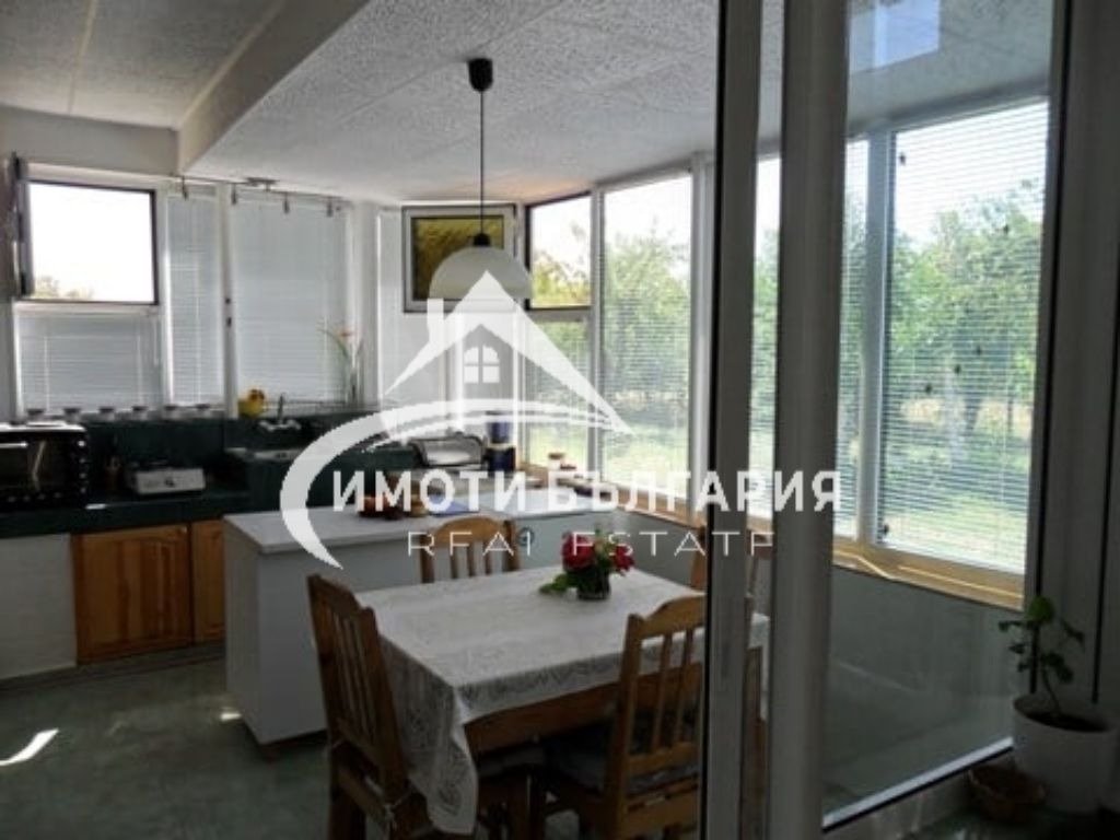 Продава КЪЩА, с. Певците, област Пловдив, снимка 9 - Къщи - 55940303