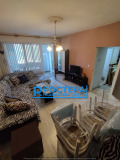Продава 2-СТАЕН, град Търговище, Запад 2 • 80000 € / 156466.40 лв. • 42527804 4