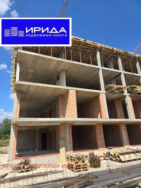 1 спаваћа соба Младост 4, Софија 5