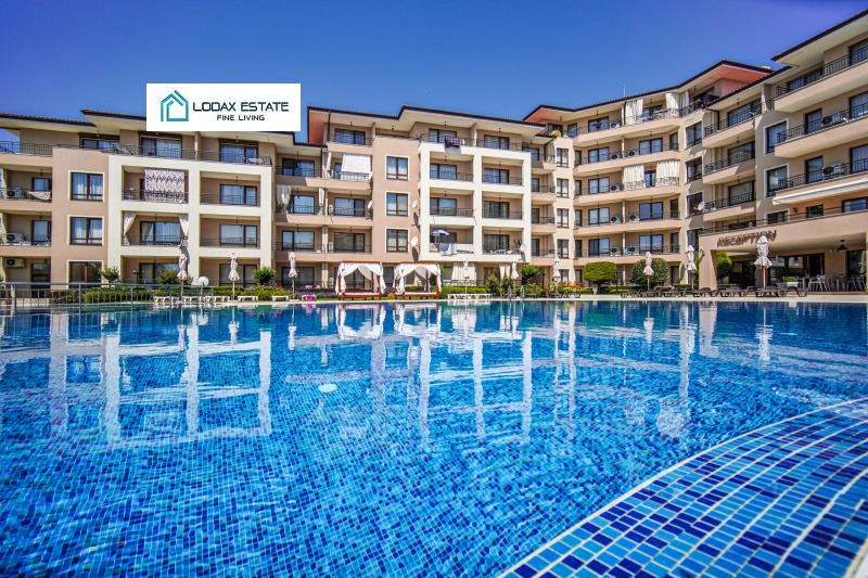 Продава  1-стаен област Бургас , гр. Свети Влас , 48 кв.м | 42070375