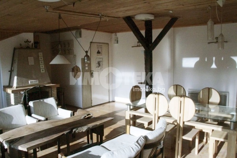 Продава 3-СТАЕН, гр. София, Център, снимка 2 - Апартаменти - 53341087