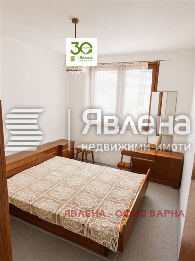 Продава 3-СТАЕН, гр. Бургас, Център, снимка 2 - Апартаменти - 54611757