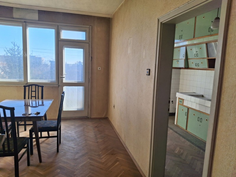 Продава 4-СТАЕН, гр. Стара Загора, Център, снимка 2 - Апартаменти - 53354672