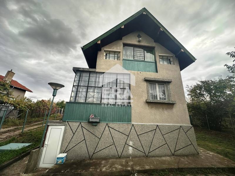 Продава КЪЩА, гр. Русе, Долапите, снимка 12 - Къщи - 49161038