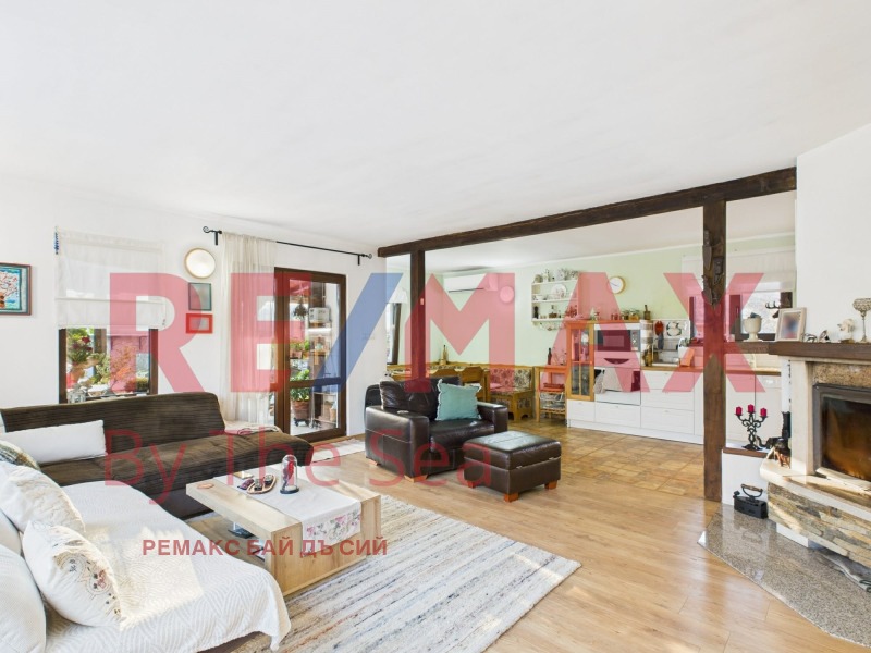 Продава КЪЩА, гр. Варна, м-т Горна Трака, снимка 2 - Къщи - 53175925