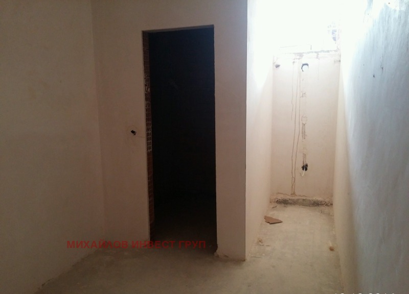 En venta  Comercio Sofia , Karpuzitsa , 68 metros cuadrados | 99229289 - imagen [2]