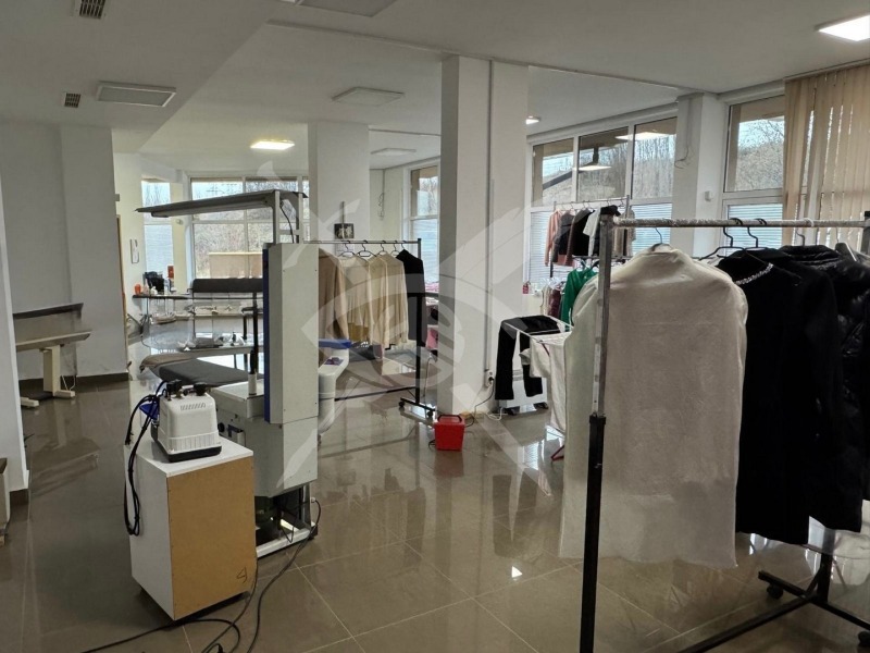 À vendre  Bar; Café Sofia , Manastirski livadi , 260 m² | 32094056
