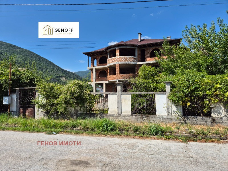 In vendita  Hotel regione Pazardzhik , Varvara , 1186 mq | 18454903 - Immagine [2]