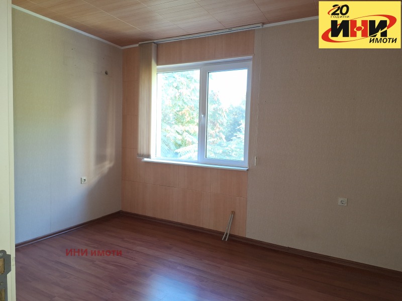 Продава БИЗНЕС ИМОТ, гр. Русе, Родина 1, снимка 11 - Други - 52247451
